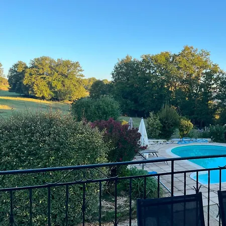 Fleurs Sauvages A Rebeuse New Hosts Full Of Nature Corgnac-sur-l'Isle Exterior photo