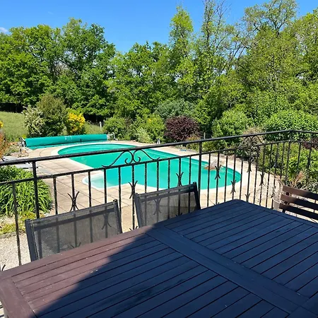Fleurs Sauvages A Rebeuse New Hosts Full Of Nature Corgnac-sur-l'Isle Exterior photo